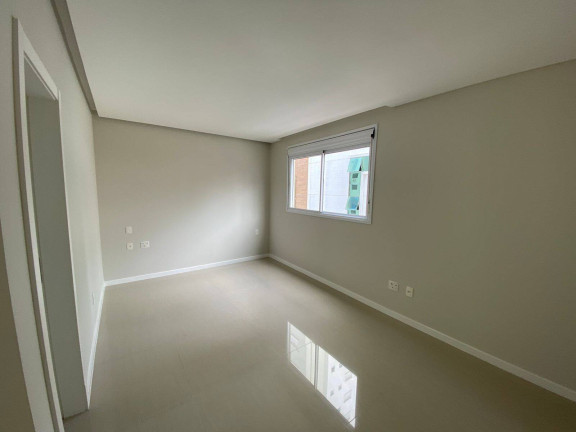 Imagem Apartamento com 3 Quartos à Venda, 250 m² em Centro - Balneário Camboriú Imagem Apartamento com 3 Quartos à Venda, 250 m² em Centro - Balneário Camboriú