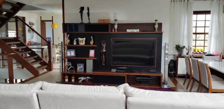 Imagem Casa com 5 Quartos à Venda, 1 m² em Camboinhas - Niterói