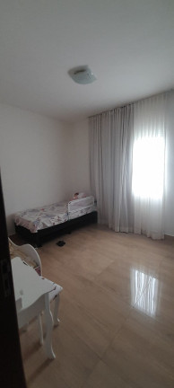 Imagem Casa com 4 Quartos à Venda, 416 m² em Centro - Lauro De Freitas Imagem Casa com 4 Quartos à Venda, 416 m² em Centro - Lauro De Freitas
