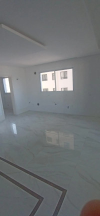 Imagem Apartamento com 4 Quartos à Venda, 254 m² em Meia Praia - Itapema