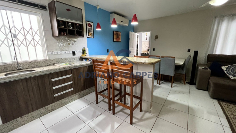 Imagem Casa com 3 Quartos à Venda, 107 m² em Itacolomi - Balneário Piçarras