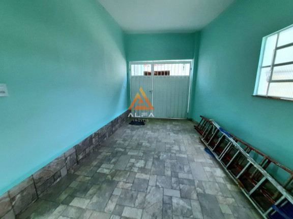Imagem Casa com 3 Quartos à Venda, 84 m²