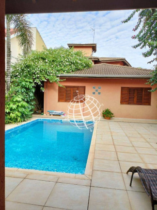 Casa com 4 Quartos à Venda, 330 m² em Vila Petrópolis - Atibaia