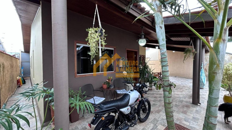 Imagem Casa com 3 Quartos à Venda, 152 m² em Jardim Shangri-lá - Itapetininga Imagem Casa com 3 Quartos à Venda, 152 m² em Jardim Shangri-lá - Itapetininga