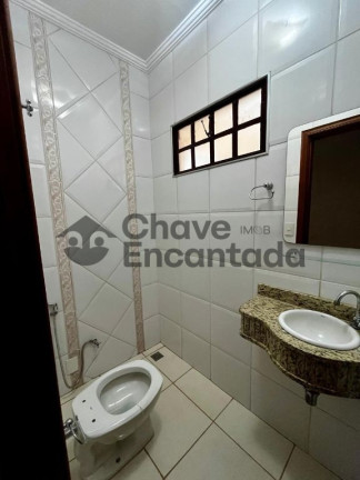 Imagem Sobrado com 3 Quartos à Venda, 97 m² em Vila Xavier - Birigui