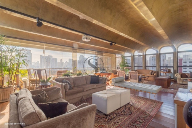 Apartamento com 4 Quartos para Alugar, 360 m² em Vila Cordeiro - São Paulo