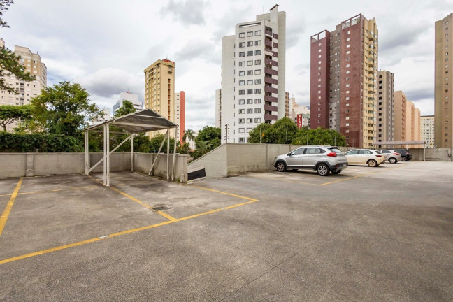 Imagem Apartamento com 2 Quartos à Venda, 80 m² em Cristo Rei - Curitiba