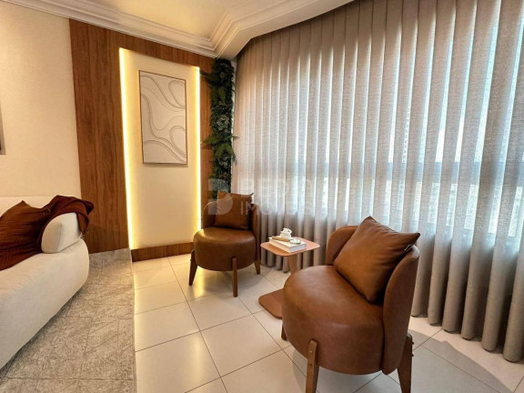 Imagem Apartamento com 3 Quartos à Venda, 110 m² em Centro - Balneário Camboriú