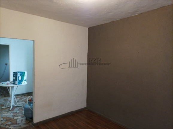 Imagem Casa com 6 Quartos à Venda, 224 m² em Centro - Luís Antônio