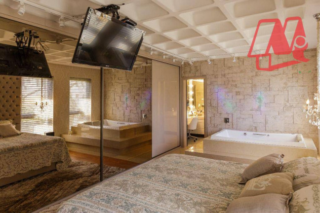 Imagem Apartamento com 3 Quartos à Venda, 131 m² em Petrópolis - Porto Alegre Imagem Apartamento com 3 Quartos à Venda, 131 m² em Petrópolis - Porto Alegre