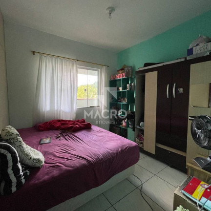 Imagem Casa com 6 Quartos à Venda, 144 m² em Barra Do Rio Cerro - Jaraguá Do Sul