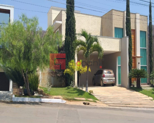 Casa com 4 Quartos à Venda, 400 m² em Ibituruna - Montes Claros