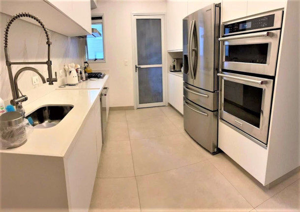 Imagem Apartamento com 3 Quartos à Venda, 144 m² em Campo Belo - São Paulo