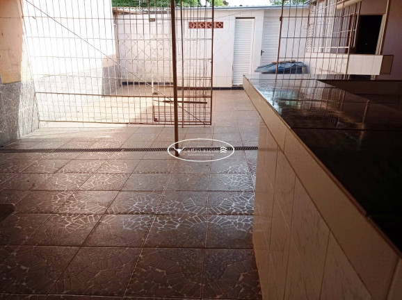 Imagem Casa com 3 Quartos à Venda, 150 m² em Jardim Curitiba - Goiânia