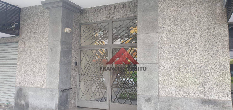 Apartamento com 2 Quartos para Alugar, 56 m² em Icaraí - Niterói