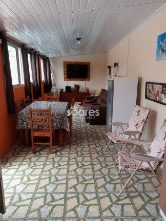 Imagem Casa com 2 Quartos à Venda, 149 m² em Laranjal - Pelotas