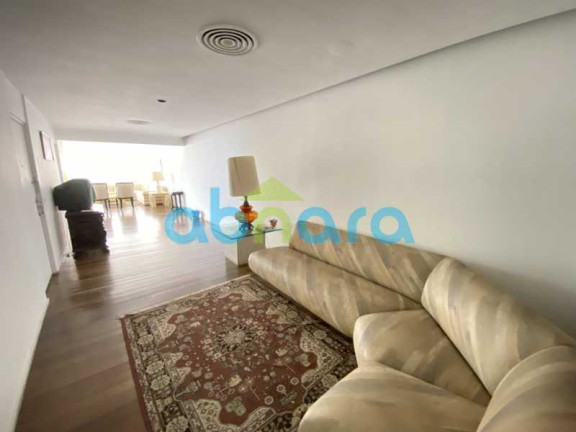 Imagem Apartamento com 4 Quartos à Venda, 355 m² em Copacabana - Rio De Janeiro Imagem Apartamento com 4 Quartos à Venda, 355 m² em Copacabana - Rio De Janeiro