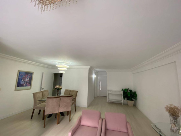 Imagem Apartamento com 3 Quartos à Venda, 159 m² em Centro - Balneário Camboriú Imagem Apartamento com 3 Quartos à Venda, 159 m² em Centro - Balneário Camboriú
