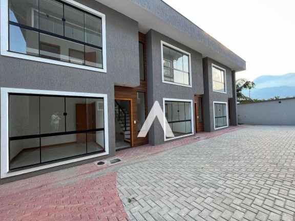 Casa com 3 Quartos à Venda, 105 m² em Comary - Teresópolis
