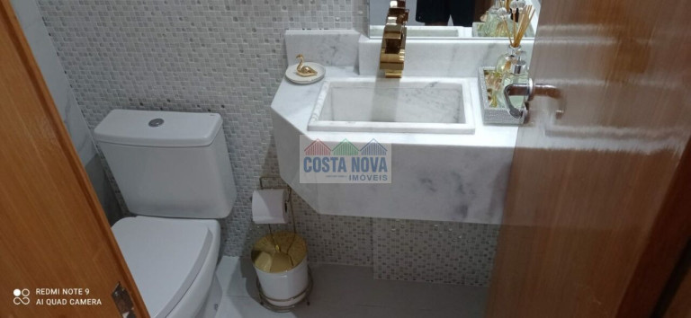Imagem Casa com 3 Quartos à Venda, 250 m² em Ponta Da Praia - Santos Imagem Casa com 3 Quartos à Venda, 250 m² em Ponta Da Praia - Santos