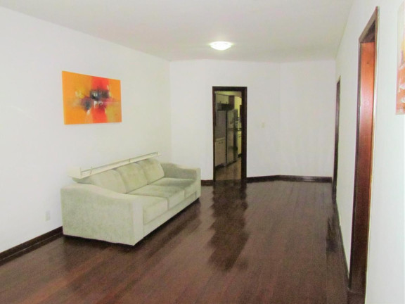 Imagem Casa com 3 Quartos à Venda, 315 m² em Jardim São Pedro - Porto Alegre Imagem Casa com 3 Quartos à Venda, 315 m² em Jardim São Pedro - Porto Alegre
