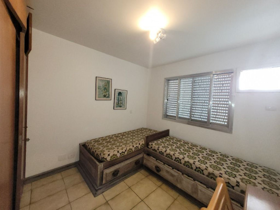 Imagem Apartamento com 3 Quartos à Venda, 140 m² em Pitangueiras - Guarujá