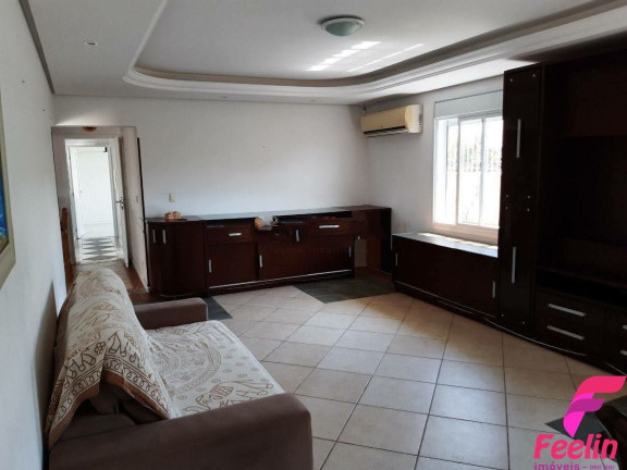Imagem Casa com 3 Quartos à Venda, 179 m² em Morro Das Pedras - Florianópolis Imagem Casa com 3 Quartos à Venda, 179 m² em Morro Das Pedras - Florianópolis