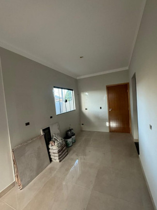 Imagem Casa com 2 Quartos à Venda, 125 m² em Jardim Tropical - Sarandi