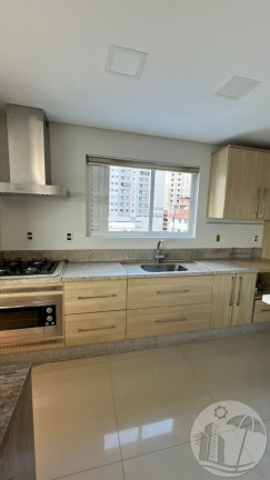 Imagem Apartamento com 3 Quartos à Venda, 122 m² em Centro - Balneário Camboriú Imagem Apartamento com 3 Quartos à Venda, 122 m² em Centro - Balneário Camboriú