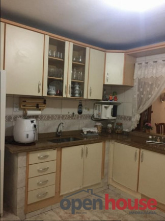 Imagem Casa com 3 Quartos à Venda, 203 m² em Candelária - Natal Imagem Casa com 3 Quartos à Venda, 203 m² em Candelária - Natal