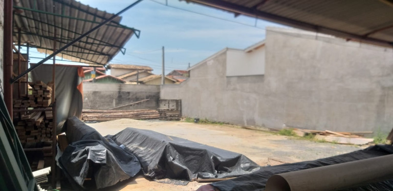 Imagem Galpão à Venda, 195 m² em Loteamento Residencial Andrade - Pindamonhangaba Imagem Galpão à Venda, 195 m² em Loteamento Residencial Andrade - Pindamonhangaba
