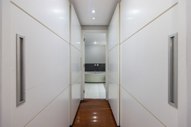 Imagem Imóvel com 3 Quartos à Venda, 230 m² em Moema - São Paulo Imagem Imóvel com 3 Quartos à Venda, 230 m² em Moema - São Paulo
