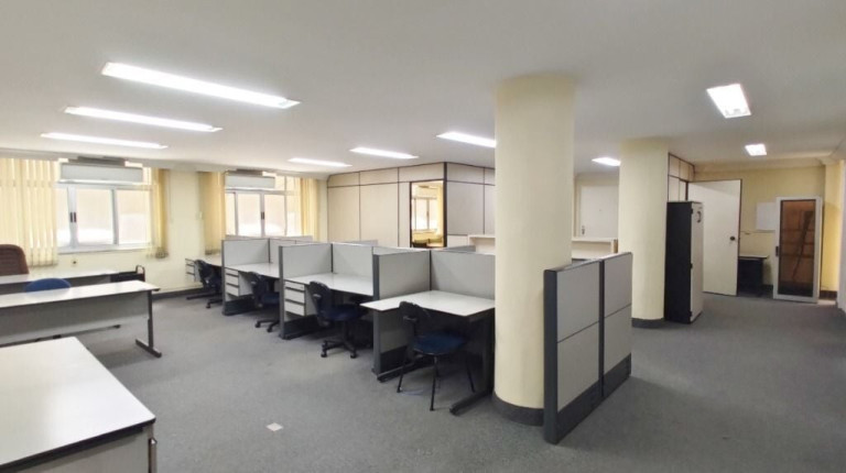 Sala Comercial à Venda, 236 m² em República - São Paulo