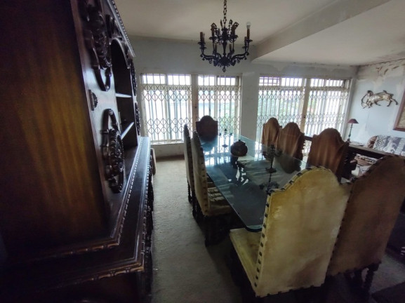 Casa com 3 Quartos à Venda, 250 m² em Parque Jabaquara - São Paulo