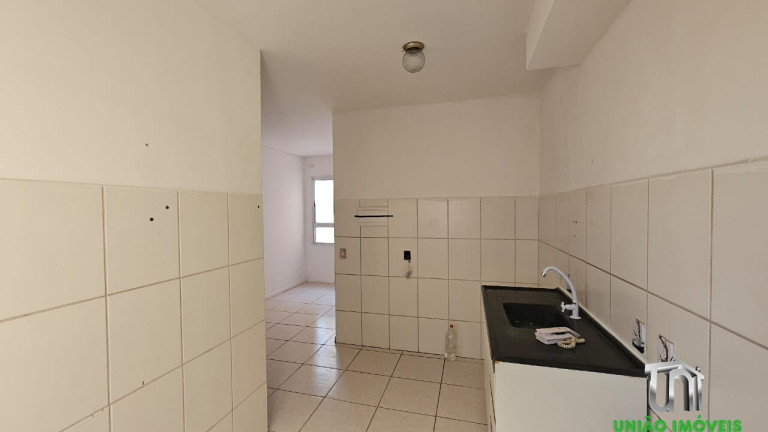 Imagem Imóvel com 2 Quartos para Alugar, 55 m² em Conjunto Habitacional Marcelo Stefani - Bragança Paulista