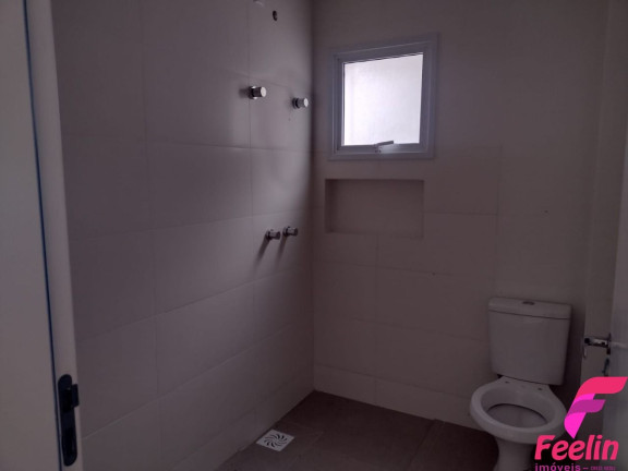 Imagem Casa com 3 Quartos à Venda, 150 m² em Campeche - Florianópolis