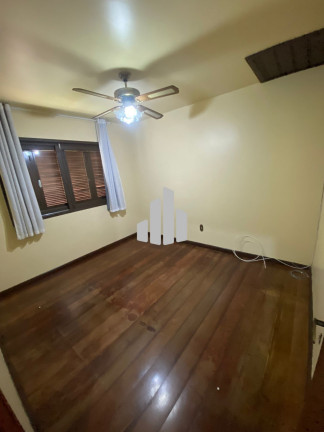 Imagem Casa com 3 Quartos à Venda, 260 m² em Guarujá - Porto Alegre