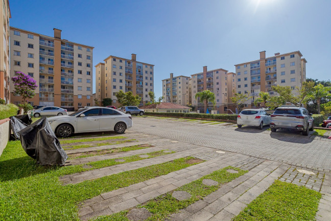Imagem Apartamento com 2 Quartos à Venda, 57 m² em Capão Raso - Curitiba