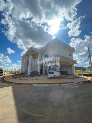 Imagem Casa de Condomínio com 4 Quartos à Venda, 273 m² em Setor Fumal - Luziânia