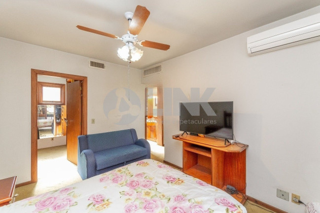 Imagem Apartamento com 3 Quartos à Venda, 165 m² em Petrópolis - Porto Alegre Imagem Apartamento com 3 Quartos à Venda, 165 m² em Petrópolis - Porto Alegre