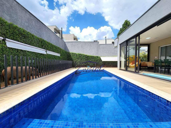 Imagem Casa com 3 Quartos à Venda, 303 m² em Granja Viana - Carapicuíba