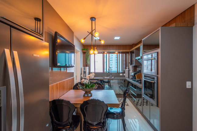 Imagem Apartamento com 4 Quartos à Venda, 180 m² em Centro - Balneário Camboriú