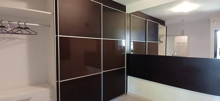 Imagem Casa de Condomínio com 3 Quartos à Venda, 160 m² em Jardim Lambreta - Cotia Imagem Casa de Condomínio com 3 Quartos à Venda, 160 m² em Jardim Lambreta - Cotia