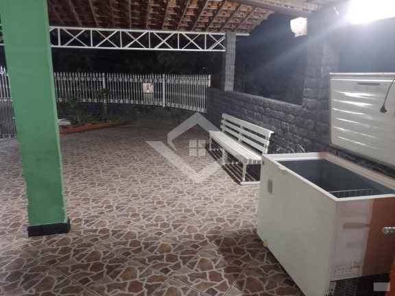 Imagem Casa com 3 Quartos à Venda, 180 m² em Campo Grande - Rio De Janeiro Imagem Casa com 3 Quartos à Venda, 180 m² em Campo Grande - Rio De Janeiro