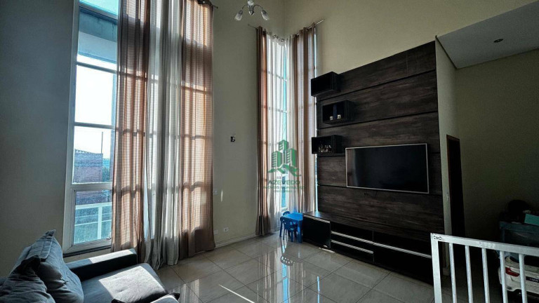Imagem Sobrado com 3 Quartos à Venda, 316 m² em Jardim Vila Galvão - Guarulhos Imagem Sobrado com 3 Quartos à Venda, 316 m² em Jardim Vila Galvão - Guarulhos