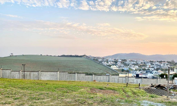 Terreno à Venda, 210 m² em Penha - Bragança Paulista