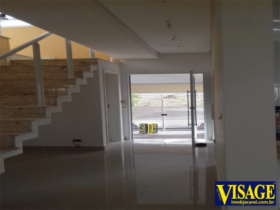 Imagem Sobrado com 3 Quartos à Venda, em Vila Branca - Jacareí Imagem Sobrado com 3 Quartos à Venda, em Vila Branca - Jacareí