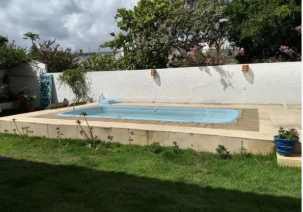 Imagem Casa com 5 Quartos à Venda, 237 m² em Jaguaribe - Salvador Imagem Casa com 5 Quartos à Venda, 237 m² em Jaguaribe - Salvador