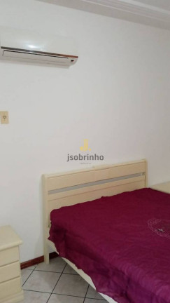 Imagem Apartamento com 3 Quartos para Temporada, 130 m² em Meia Praia - Itapema Imagem Apartamento com 3 Quartos para Temporada, 130 m² em Meia Praia - Itapema