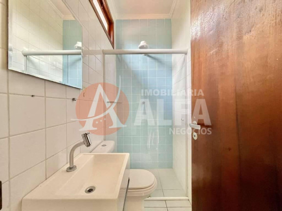 Imagem Casa com 5 Quartos à Venda, 360 m² em São Fernando Residência - Barueri Imagem Casa com 5 Quartos à Venda, 360 m² em São Fernando Residência - Barueri